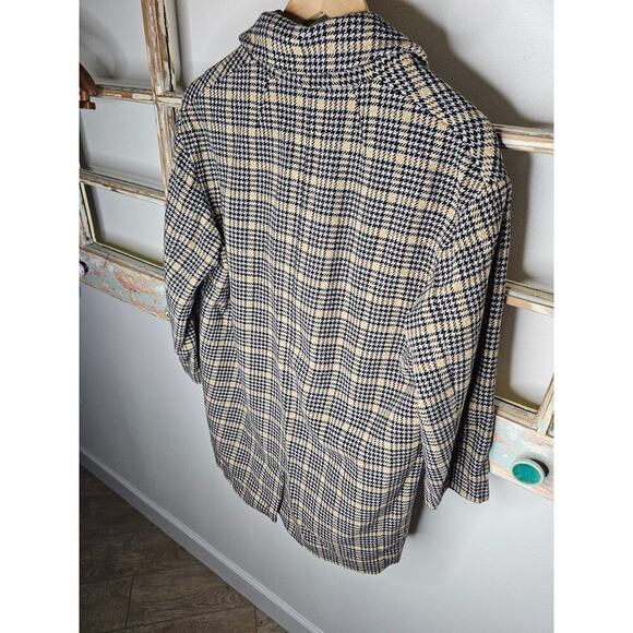 M.I.H Tweed Double Breasted Coat with pockets size Large - Picture 15 of 15
